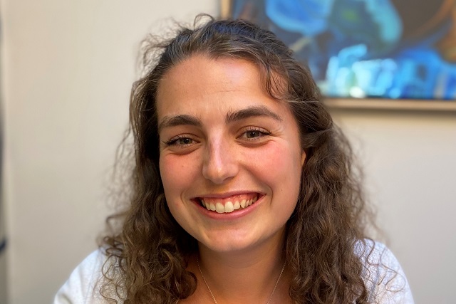 Head shot of Elizabeth Dawkins