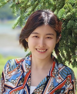 Anqi毛 portrait
