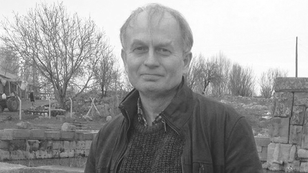 Ian Rutherford portrait
