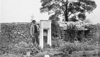 Observations being taken at rain gauges in Seathwaite in the Lake District in 1895. Photo from Met Office archives