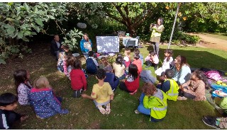 Children in the Harris Garden at the University of Reading