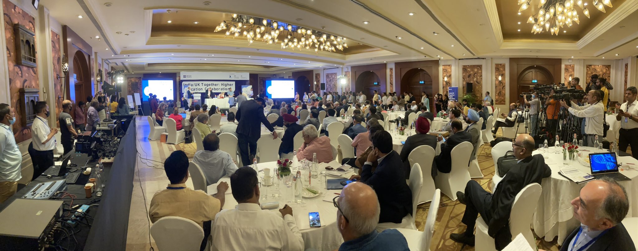 Hon Shri Arvind Kejriwal, Chief Minister of Delhi Government, addresses university leaders from India and the UK at education talks in Mumbai