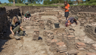  Silchester 2