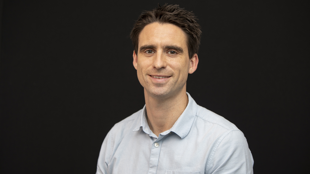 daniel lamport portrait