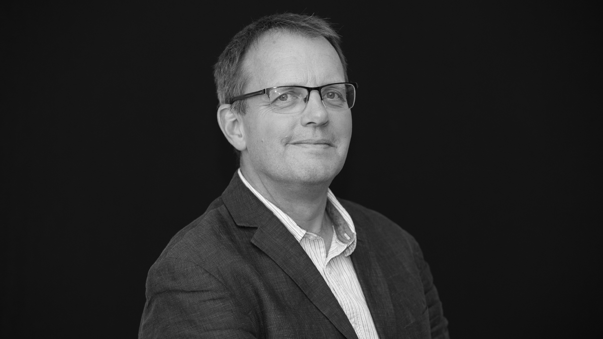 Simon Mortimer portrait