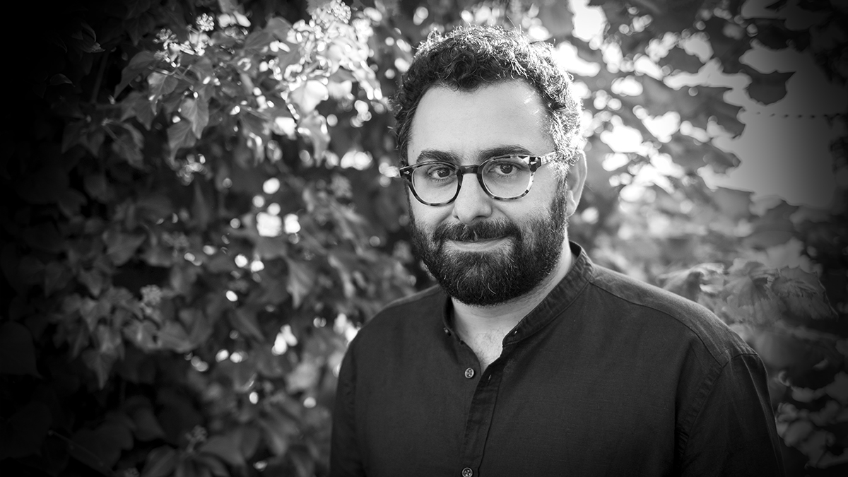dr borna izadpanah